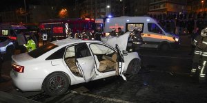 Esenler'de zincirleme trafik kazasında 1 kişi öldü, 9 kişi yaralandı