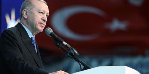 Erdoğan, İzmir'den CHP'ye yüklendi: Şehre en küçük faydası yok!