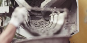 Deprem sonrası hazır beton ve çimento firmalarına verilen ceza 54 milyon lirayı buldu