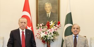 Cumhurbaşkanı Erdoğan, Pakistan Başbakanı Şerif'le görüştü