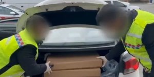 MERSİN - 84 bin makaron ele geçirildi