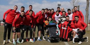 Gençlerbirliği futbolcularından anlamlı davranış