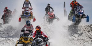 Dünya Kar Motosikleti Şampiyonası'nda sıralama yarışları tamamlandı