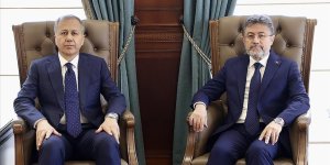 Bakan Yumaklı, "sahipsiz köpekler" konusunu Bakan Yerlikaya ile görüştü