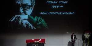 Yönetmen ve yapımcı Osman Sınav için AKM'de tören düzenlendi