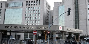 İBB'ye yönelik "terör" soruşturmasında 3 şüpheli hakkında yakalama kararı çıkarıldı