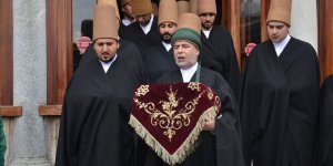 Mevlana Müzesi'nde Sakal-ı Şerif ziyarete açıldı