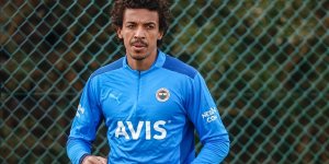 Fenerbahçe'den akciğer damarında pıhtı tespit edilen Gustavo için "geçmiş olsun" mesajı
