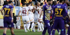 Lider Galatasaray, Eyüpspor'u 5 golle geçti