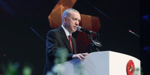 Erdoğan: Türkiye'yi doğal gaz ve petrol arama alanında küresel aktör haline getireceğiz