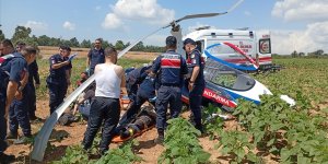 ADANA'DA JANDARMA CAYROKOPTERİ ARAZİYE SERT İNİŞ YAPTI