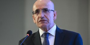 Şimşek: Cari açığın yıl sonunda OVP tahminimizin oldukça altında gerçekleşmesini öngörüyoruz