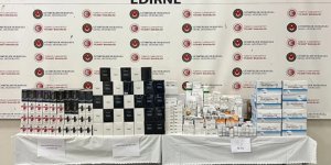 Kapıkule'de bir tırda elektronik sigara, atomizer ve ilaç ele geçirildi!