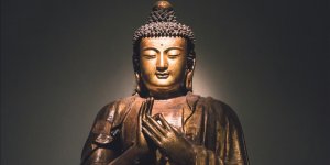 Hong Kong'da "Buda'nın mücevherleri" müzayedesi, Hindistan'ın tepkisinin ardından ertelendi