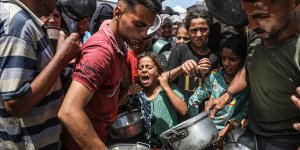 İsrail'in, Gazze'de açlığı "silah" olarak kullanması uluslararası hukuka aykırı