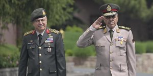 Genelkurmay Başkanı Orgeneral Gürak, Mısırlı mevkidaşı Korgeneral Halife ile görüştü