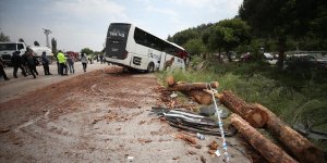 Çanakkale'de zincirleme kaza: 8 ölü, 20 yaralı