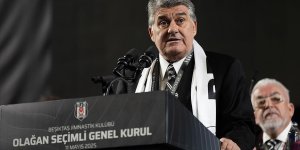 BEŞİKTAŞ'TA SERDAL ADALI YENİDEN BAŞKANLIĞA SEÇİLDİ
