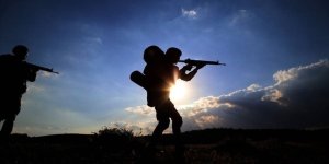 PENÇE-KİLİT HAREKATI BÖLGESİNDE YILDIRIM DÜŞMESİ SONUCU BİR ASKER ŞEHİT OLDU