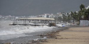 İÇİŞLERİ BAKANLIĞI'NDAN 3 ŞEHRE "TURUNCU", 7 ŞEHRE "SARI" FIRTINA UYARISI