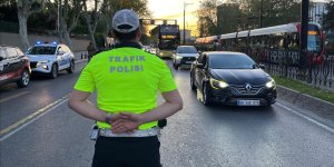 "Huzur İstanbul" denetimlerinde 1039 kişi gözaltına alındı