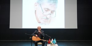ŞAİR VE YAZAR ABDURRAHİM KARAKOÇ VEFATININ 13. YILINDA ANILDI