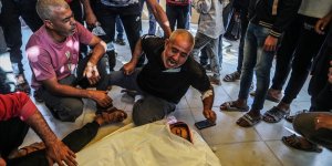 İsrail'in Gazze'ye sabah düzenlediği saldırılarda 33'ü çocuk, kadın ve yaşlı en az 50 Filistinli öldü