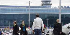 MOSKOVA'DA BAZI HAVALİMANLARINDAKİ UÇUŞLAR İHA SALDIRILARI NEDENİYLE DURDURULDU