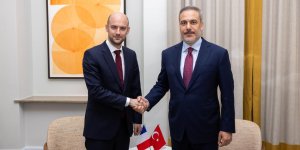 Dışişleri Bakanı Fidan, Fransız mevkidaşı Barrot ile görüştü!