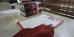 EKREM İMAMOĞLU'NUN "BİLİRKİŞİYİ ETKİLEMEYE TEŞEBBÜS"TEN YARGILANMASINA BAŞLANDI