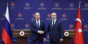 BAKAN FİDAN, RUS MEVKİDAŞI LAVROV'LA İSRAİL-İRAN ÇATIŞMASINA İLİŞKİN TELEFONDA GÖRÜŞTÜ