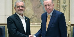 CUMHURBAŞKANI ERDOĞAN, İRAN CUMHURBAŞKANI PEZEŞKİYAN İLE TELEFONDA GÖRÜŞTÜ