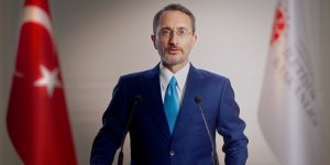 İLETİŞİM BAŞKANI ALTUN, İSRAİL'İN HAYFA'DA TELEVİZYON EKİPLERİNE SALDIRISINI KINADI