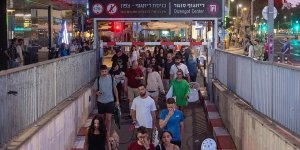İSRAİL ORDUSU, ATEŞKESİN ARDINDAN ÜLKE GENELİNDEKİ KISITLAMALARI KALDIRDI