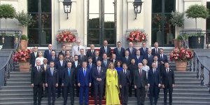 CUMHURBAŞKANI ERDOĞAN, LAHEY'DE.. NATO LİDERLER ZİRVESİ'NDE AİLE FOTOĞRAFI
