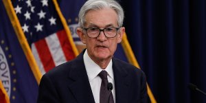 FED BAŞKANI POWELL, STAGFLASYON RİSKİ GÖRMEDİKLERİNİ SÖYLEDİ
