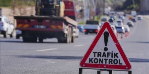 ANKARA'DA BAZI YOLLAR TRAFİĞE KAPATILIYOR..