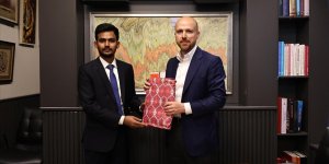 BANGLADEŞ GENÇLİK VE SPOR BAKANI BHUYAİN, DÜNYA ETNOSPOR BİRLİĞİ BAŞKANI BİLAL ERDOĞAN'I ZİYARET ETTİ