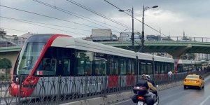 FATİH'TE BİNADA ÇIKAN YANGIN NEDENİYLE KABATAŞ-BAĞCILAR TRAMVAY HATTI'NDA DÜZENLEME