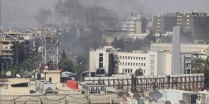 Suriye’nin güneyindeki çatışmaya müdahil olan İsrail, Şam’a saldırdı
