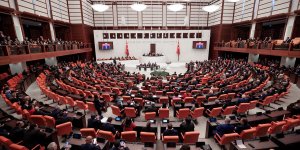 MİLLETVEKİLLERİN TBMM'DEKİ SANDALYE DAĞILIMLARI DEĞİŞTİ