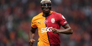 GALATASARAY, VİCTOR OSİMHEN'E KAVUŞMAK İÇİN GÜN SAYIYOR