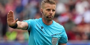 Fenerbahçe'nin Feyenoord maçlarını yönetecek hakemler belli oldu