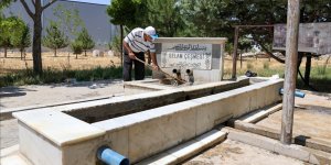 KONYA'DA EMEKLİ İNŞAAT USTASI DOĞAL KAYNAK ÇEŞMELERİNE GÖNÜLLÜ SAHİP ÇIKIYOR