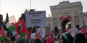 İSTANBUL’DA "GAZZE'YE UMUT IŞIĞI OL" YÜRÜYÜŞÜ DÜZENLENDİ