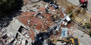 BALIKESİR'DEKİ DEPREMDE YIKILAN BİNANIN SAHİBİ TUTUKLANDI