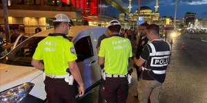 "Huzur İstanbul" uygulamasında 705 kişi gözaltına alındı