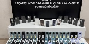 KONYA'DA 2.5 MİLYON LİRA DEĞERİNDE KAÇAK CEP TELEFONU ELE GEÇİRİLDİ