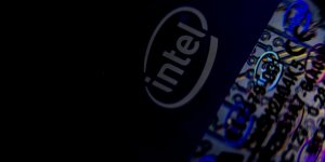 ABD TİCARET BAKANI LUTNİCK, HÜKÜMETİN INTEL'İN YÜZDE 10 HİSSESİNİ ALDIĞINI DUYURDU
