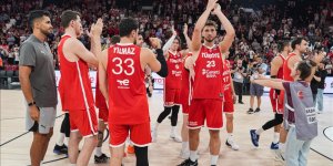 A MİLLİ ERKEK BASKETBOL TAKIMI'NIN AVRUPA ŞAMPİYONASI KADROSU BELLİ OLDU